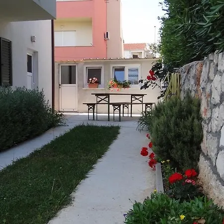Milka Trogir
