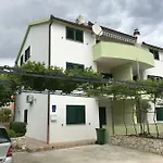 Διαμέρισμα Milka Τρογκίρ