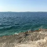 Διαμέρισμα Milka *